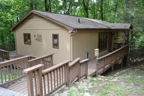 180 Twisting Trl, Deep Gap, NC 28618 photo 1