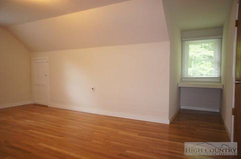 136 Crest Dr, Boone, NC 28607 photo 15