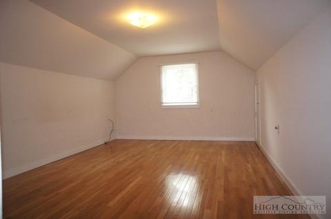 136 Crest Dr, Boone, NC 28607 photo 14