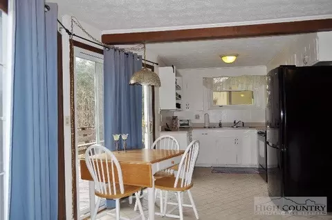 148 Clyde Winebarger, Boone, NC 28607 photo 3
