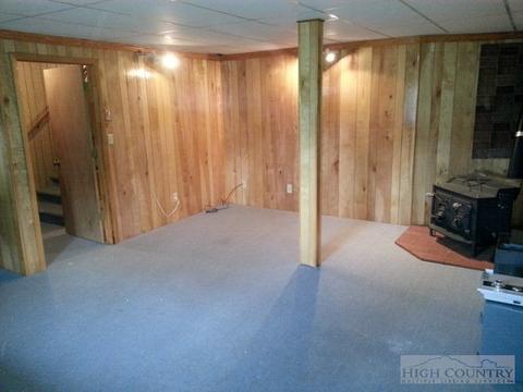 152 Rabbit Ridge Run, Vilas, NC 28692 photo 12