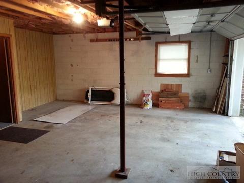 152 Rabbit Ridge Run, Vilas, NC 28692 photo 4