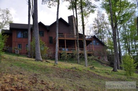608 Bear Cubs Trl, Boone, NC 28607 photo 1