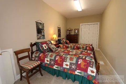 1047 Algonquin Dr, Boone, NC 28607 photo 9