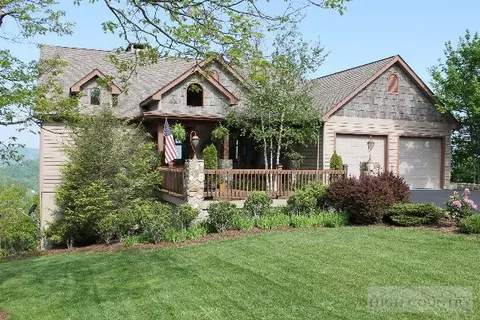 1047 Algonquin Dr, Boone, NC 28607 photo 1