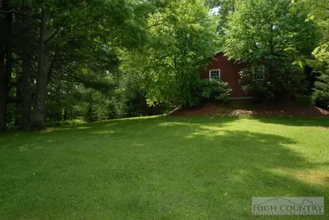 436 Rustic Rd, West Jefferson, NC 28694 photo 25