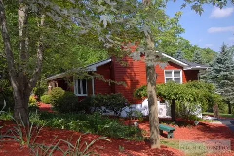436 Rustic Rd, West Jefferson, NC 28694 photo 1