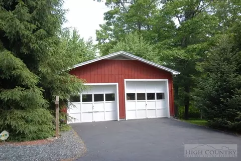 436 Rustic Rd, West Jefferson, NC 28694 photo 26