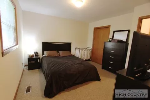 112 Alexander Dr, Boone, NC 28607 photo 11