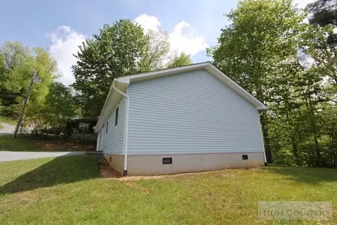 112 Alexander Dr, Boone, NC 28607 photo 23