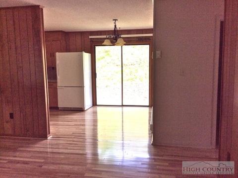 124 Monica Path Dr, Vilas, NC 28692 photo 4