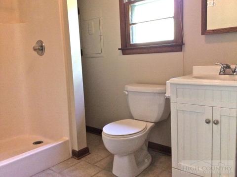 124 Monica Path Dr, Vilas, NC 28692 photo 12