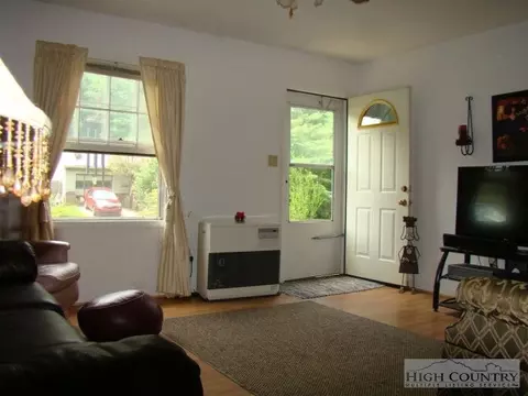 142 Watson St, Boone, NC 28607 photo 3