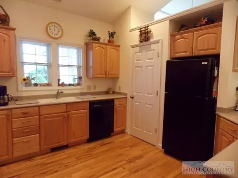 241 Woodwinds, Seven Devils, NC 28604 photo 8