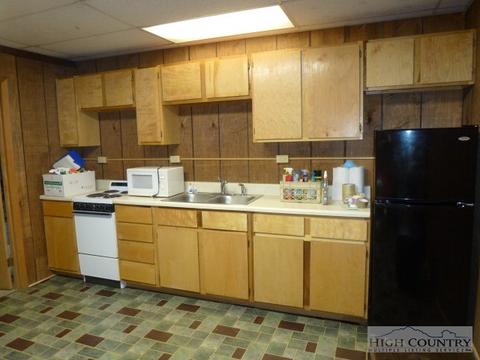255 Bear Trl, Boone, NC 28607 photo 22