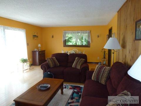 255 Bear Trl, Boone, NC 28607 photo 9