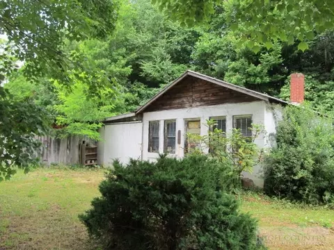 413 Peak Rd, Creston, NC 28615 photo 10