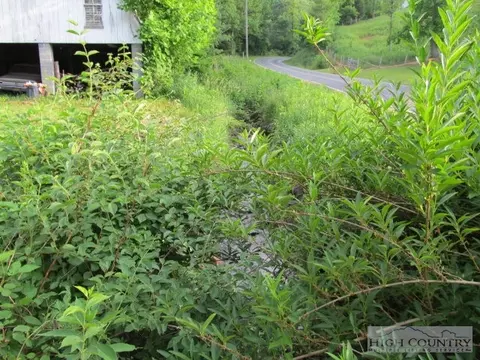 413 Peak Rd, Creston, NC 28615 photo 8