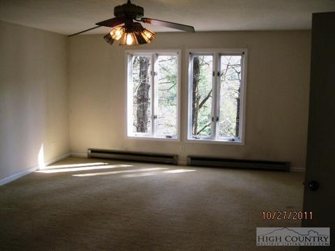 153 Alpine Ct, Boone, NC 28607 photo 9