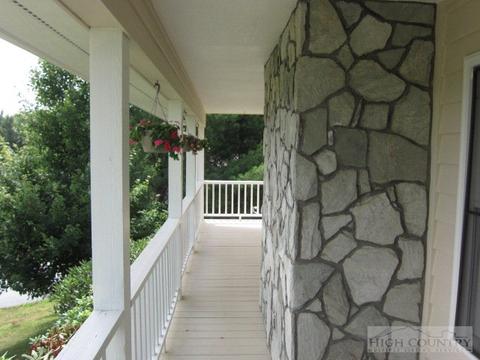 141 Slopes Ct, Blowing Rock, NC 28605 photo 28