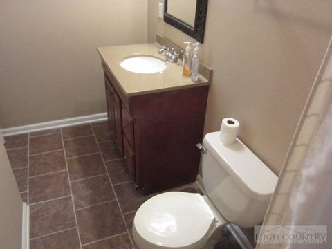 141 Slopes Ct, Blowing Rock, NC 28605 photo 15