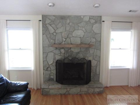 141 Slopes Ct, Blowing Rock, NC 28605 photo 25