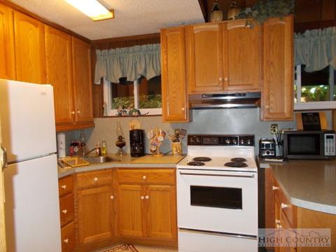 133 Culps Dr, Boone, NC 28607 photo 15