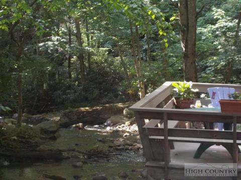 133 Culps Dr, Boone, NC 28607 photo 8
