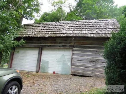 243 Cherry Tree Ln, Creston, NC 28615 photo 4