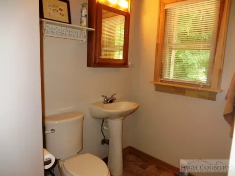 243 Cherry Tree Ln, Creston, NC 28615 photo 11