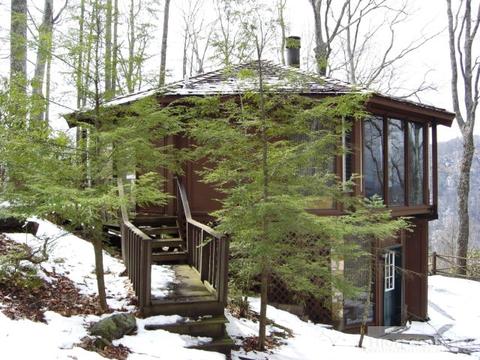 1202 Hickory, Boone, NC 28607 photo 2