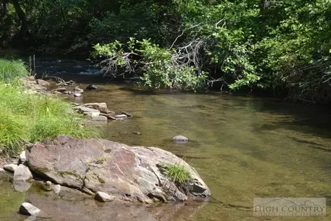 9584 Elk Creek Rd, Deep Gap, NC 28618 photo 24