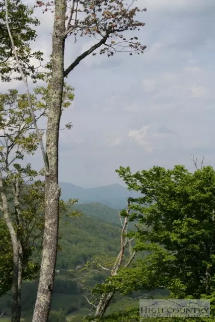 931 Skiview, Seven Devils, NC 28604 photo 28