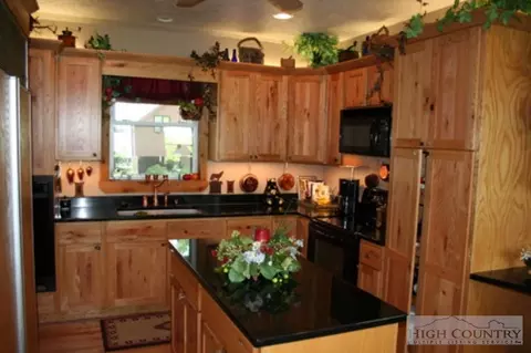 931 Skiview, Seven Devils, NC 28604 photo 35