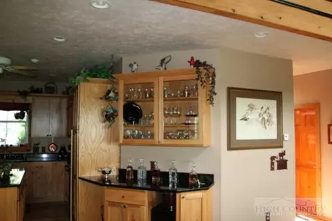 931 Skiview, Seven Devils, NC 28604 photo 5