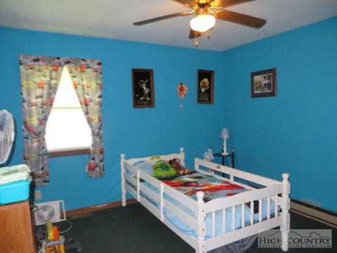 5699 Three Top Rd, Todd, NC 28684 photo 11