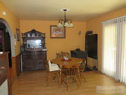 5699 Three Top Rd, Todd, NC 28684 photo 5