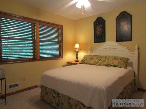 310 Alumni Dr, Boone, NC 28607 photo 26