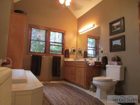 310 Alumni Dr, Boone, NC 28607 photo 20