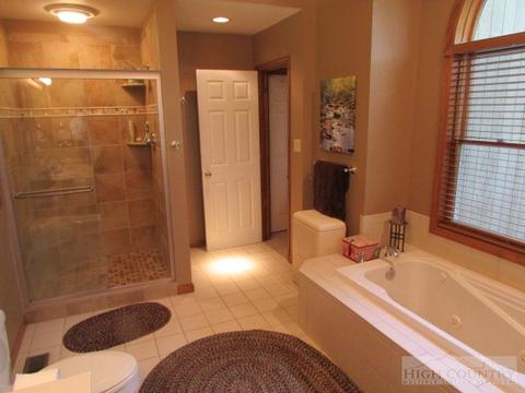 310 Alumni Dr, Boone, NC 28607 photo 21