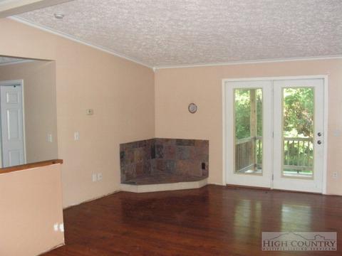 112 Chestnut Mtn, Deep Gap, NC 28618 photo 10