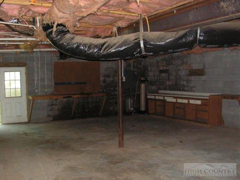 112 Chestnut Mtn, Deep Gap, NC 28618 photo 7