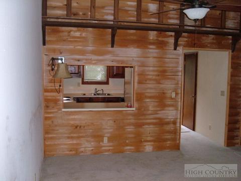 237 Juniper Dr, Boone, NC 28607 photo 2