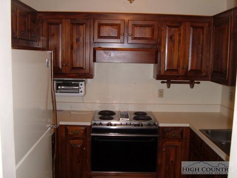 237 Juniper Dr, Boone, NC 28607 photo 9