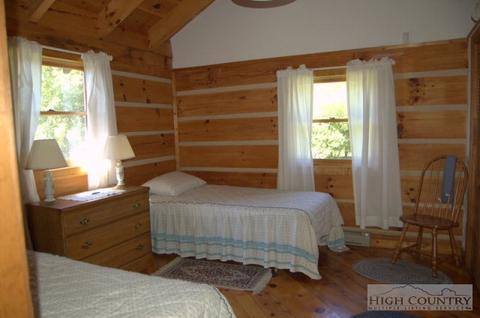 2874 Little Windfall Rd, Lansing, NC 28643 photo 12
