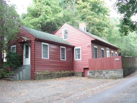171 Bear Trl, Boone, NC 28607 photo 1