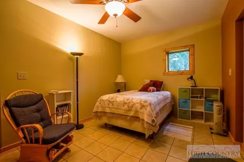 1050 Patton Ridge Rd, Purlear, NC 28665 photo 7