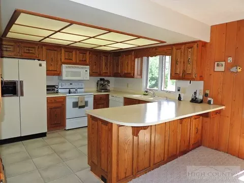281 Beech, Boone, NC 28607 photo 15