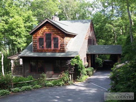 580 Wetherley, Boone, NC 28607 photo 2