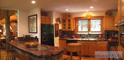 580 Wetherley, Boone, NC 28607 photo 4